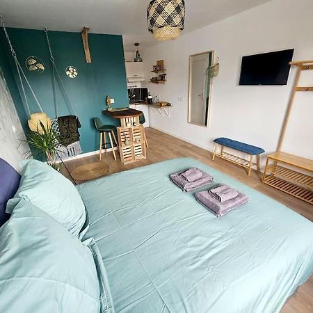Éguilles 104 Douce Provence Au Calme Face A La Piscine 아파트 외부 사진